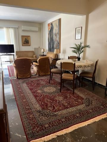 Spacious And Sunny Appartment In Cholargos Athènes Extérieur photo